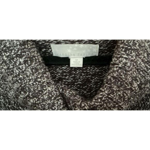 Carolyn Taylor Cowl Neck Embellished Long Sweater M NWOT - Picture 3 of 3